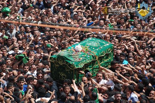 انطلاق مراسم تشييع النعش الرمزي للامام موسى بن جعفر الكاظم (ع)